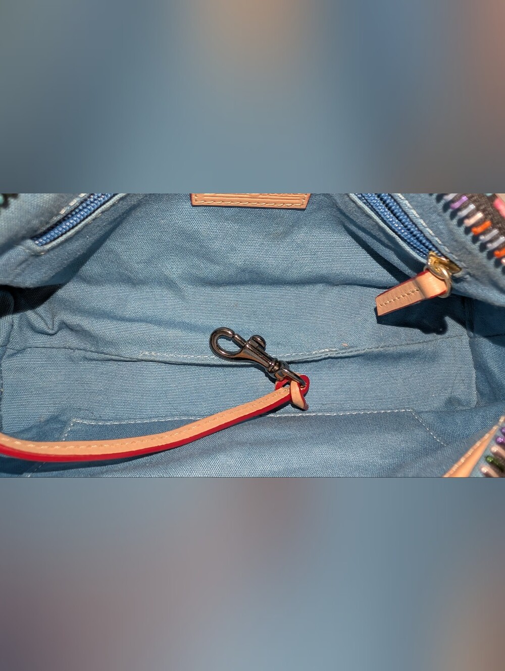 Dooney & Bourke Retro Grafica Mini Barrel Bag Rainbow Zipper Black Multi EUC - Picture 11 of 16